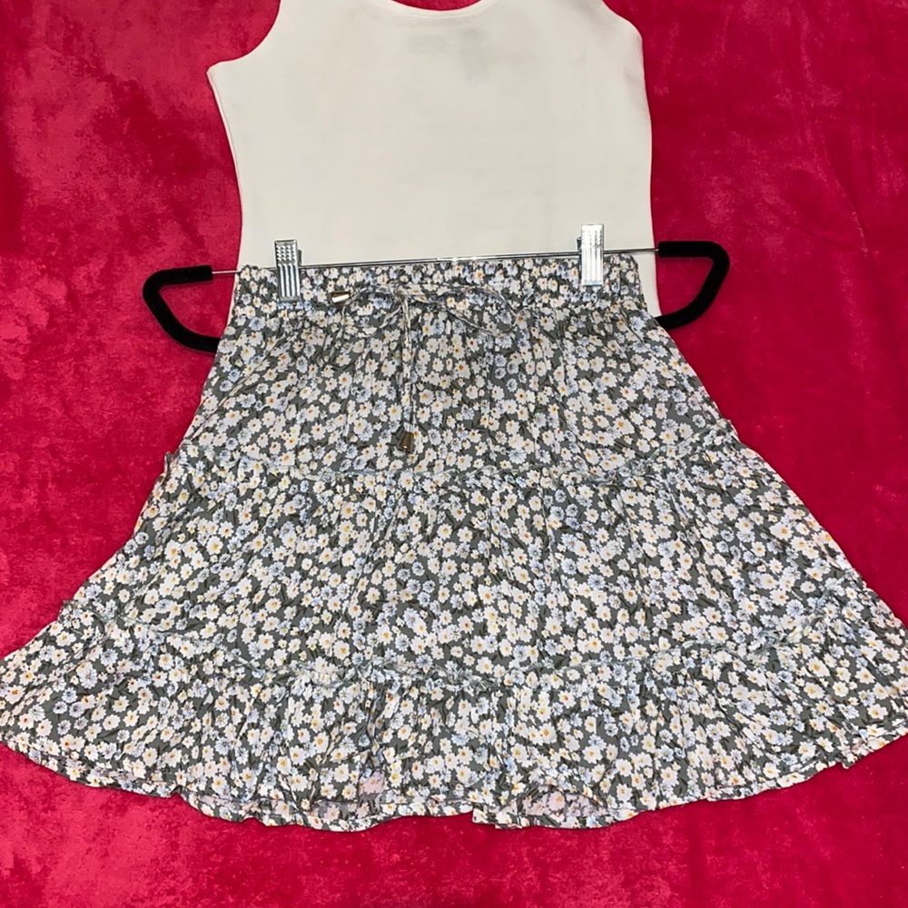 Cute summer skirt